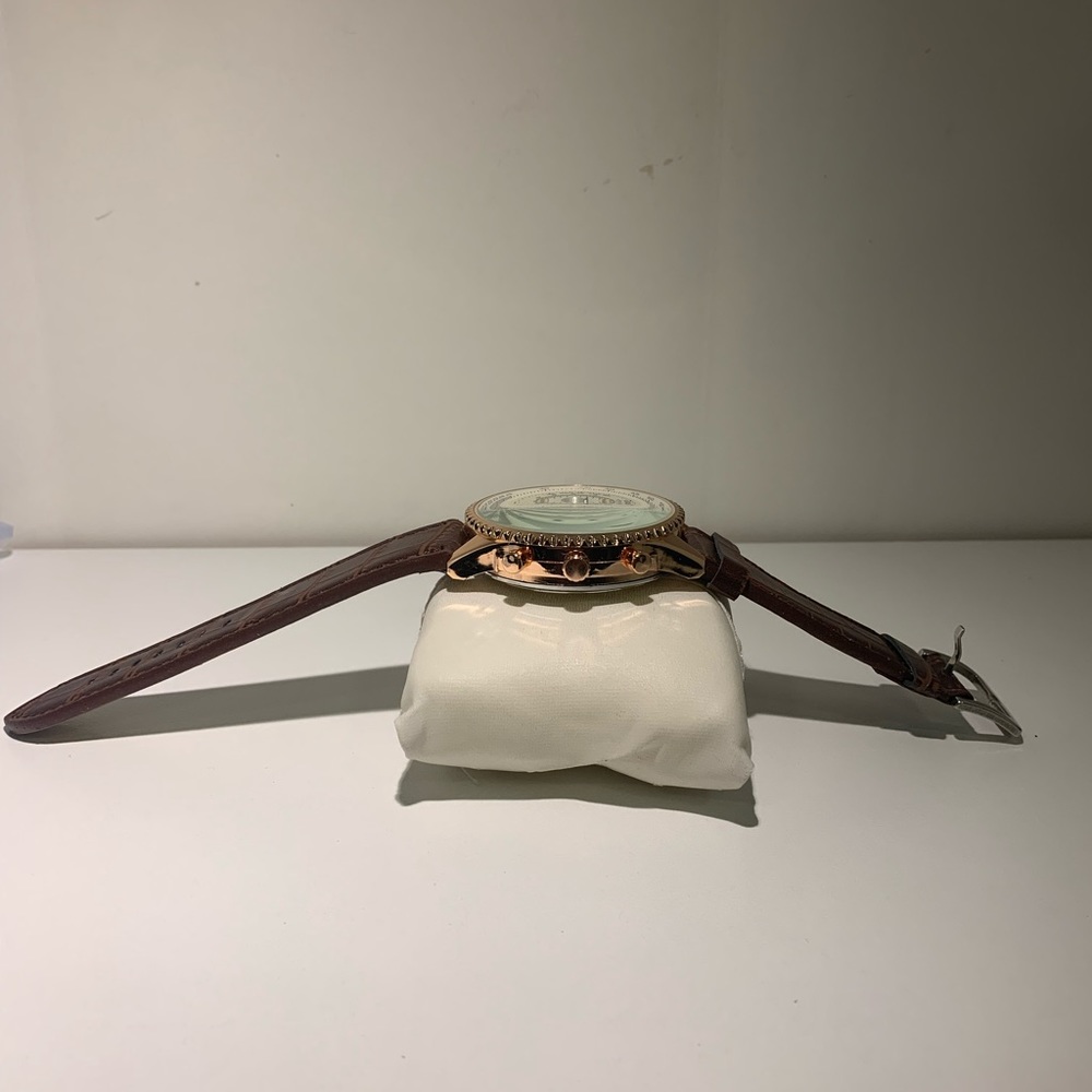 Luxury Watch Men’s - B. Navitimer - Picture 11 of 14